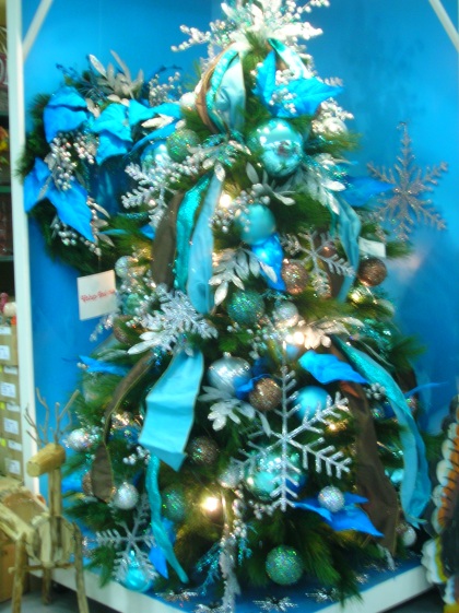 Blue Icy Christmas Decorations
